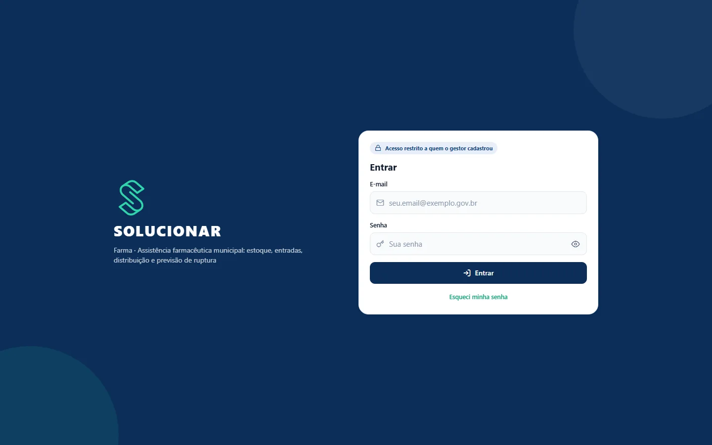 Tela de acesso do Solucionar Farma, com e-mail e senha individuais